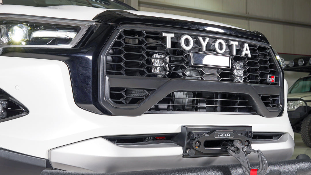 EZ PRO X – Toyota Hilux GR – White