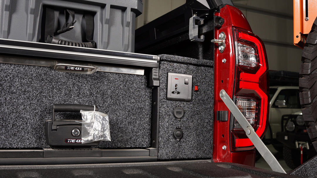 EZ PRO X – Toyota Hilux GR – Red