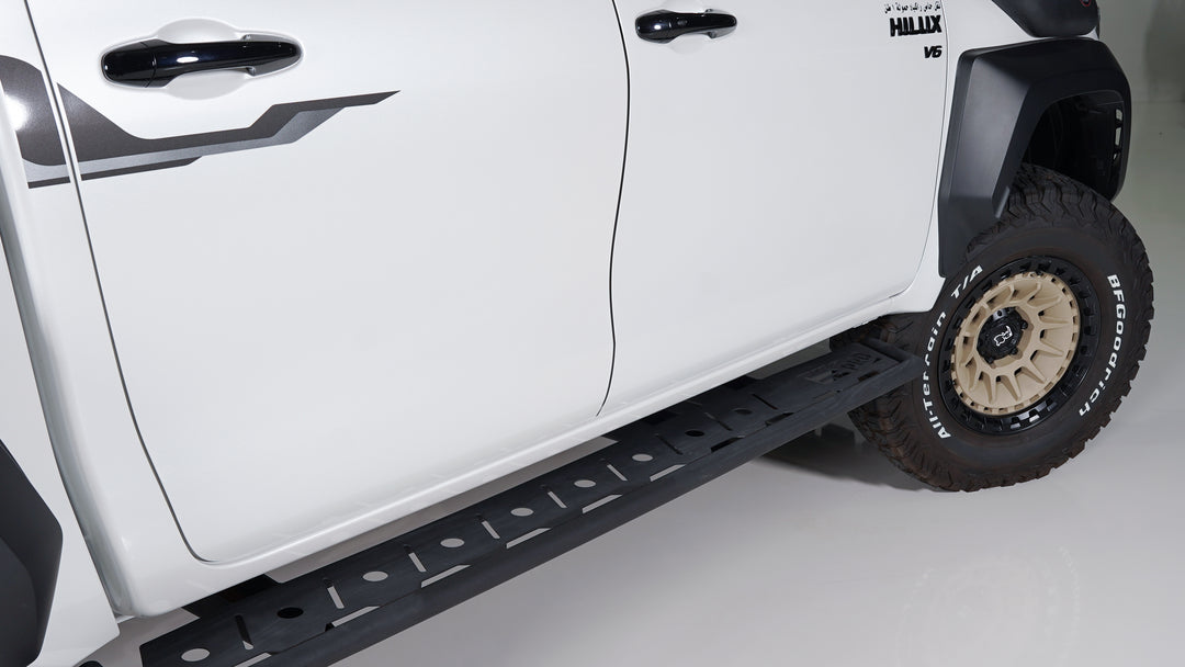 EZ PRO X – Toyota Hilux GR – White