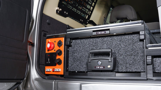 EZ PRO X – Nissan Patrol Y61 – Silver (Automatic)