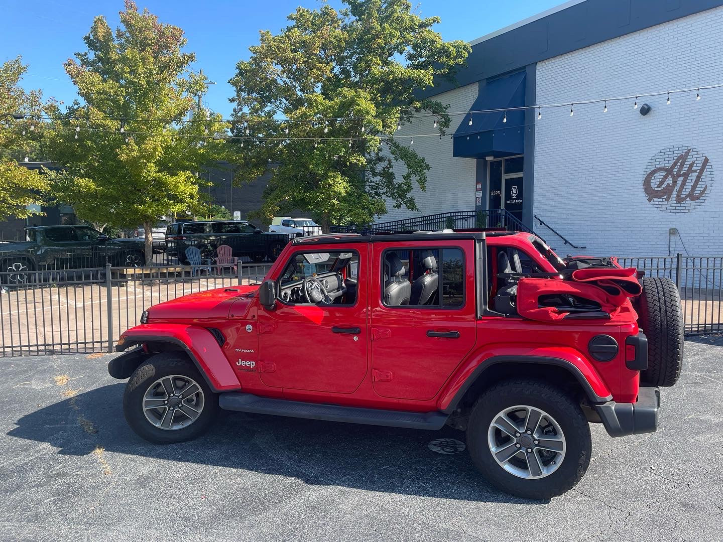 JL 4 Door Squareback in Fire Engine Red