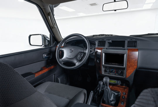 EZ PRO X – Nissan Patrol Y61 – White (Manual)