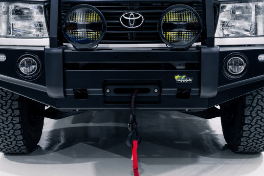 EZ CLASSICS – Toyota Land Cruiser – White