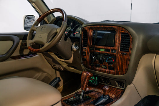 EZ CLASSICS – Toyota Land Cruiser – White