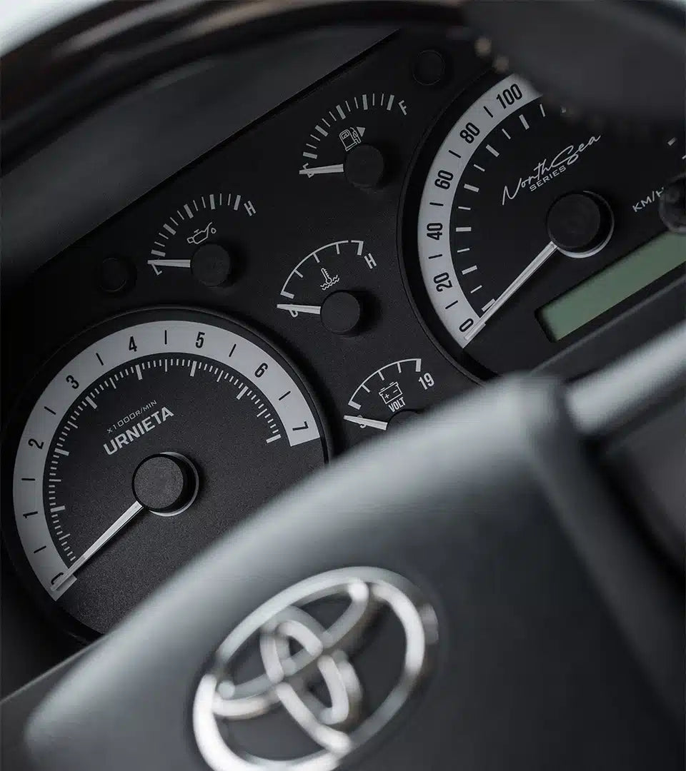 New LC70 Series NS Retro Dashboard Automatic