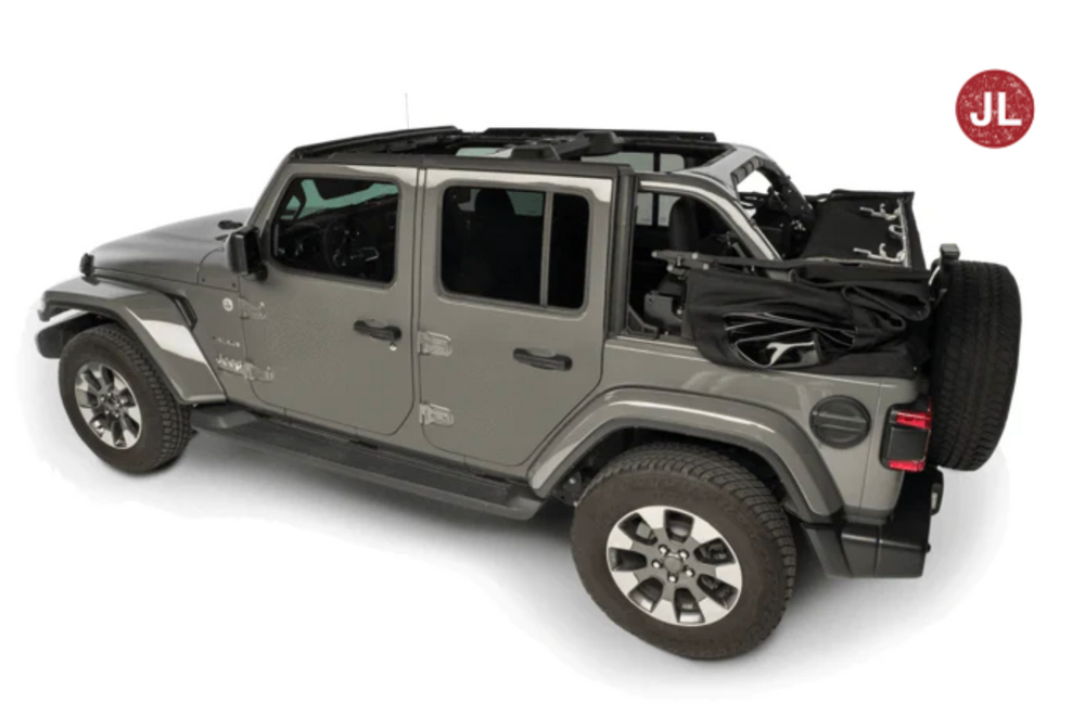 JL 4 أبواب Fastback باللون الأسود