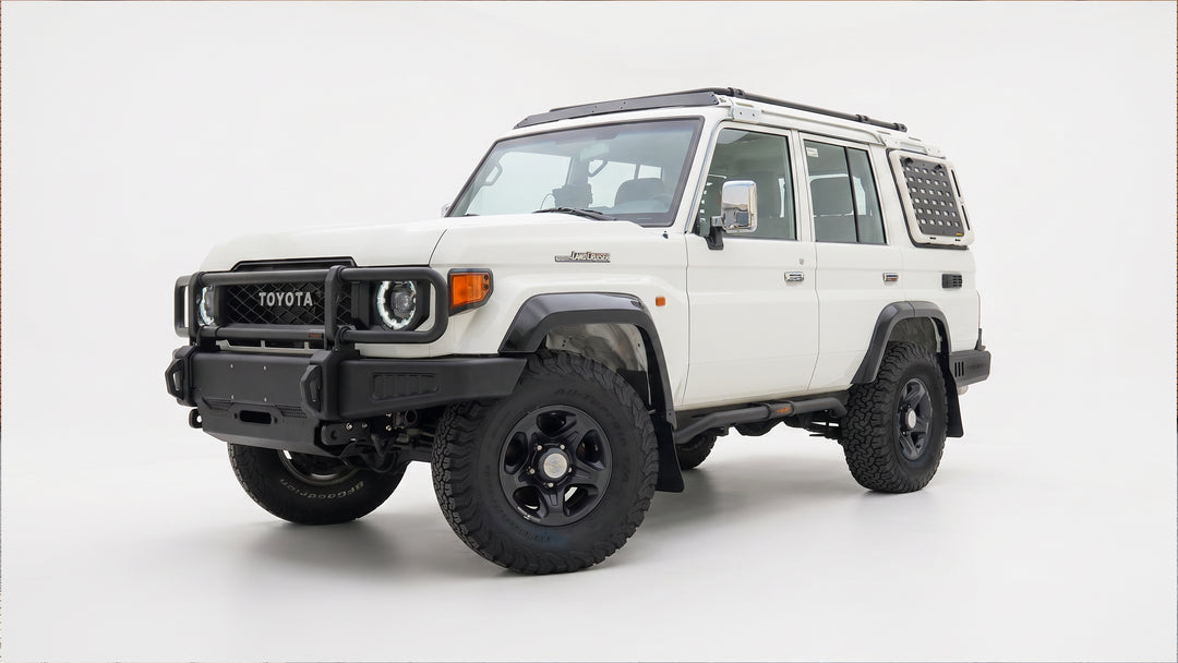 Toyota Land Cruiser 76 series (2022 - White)