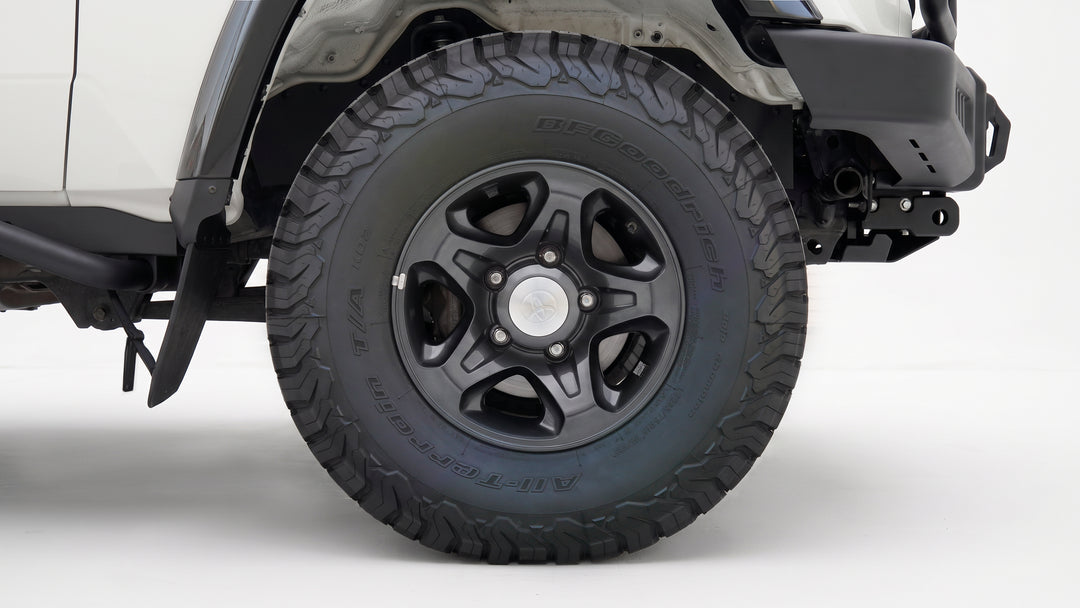 Toyota Land Cruiser 76 series (2022 - White)