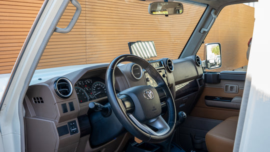 Toyota Land Cruiser 76 series (2022 - White)