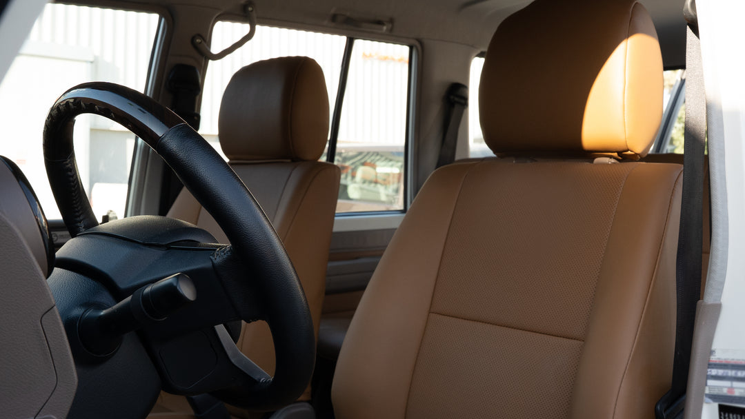 Toyota Land Cruiser 76 series (2022 - White)